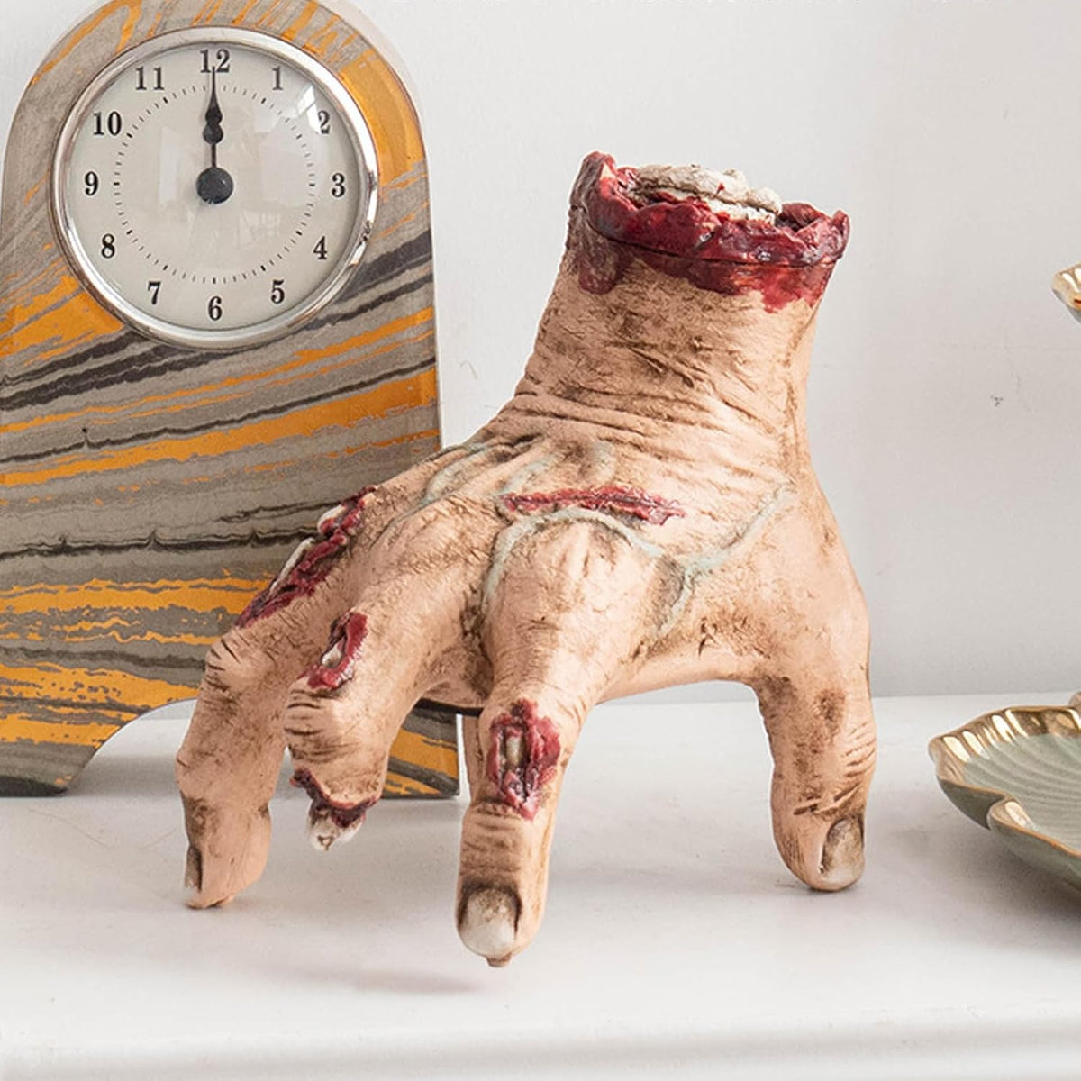 Turbo Cables – Animated Halloween Scary Hand Prop