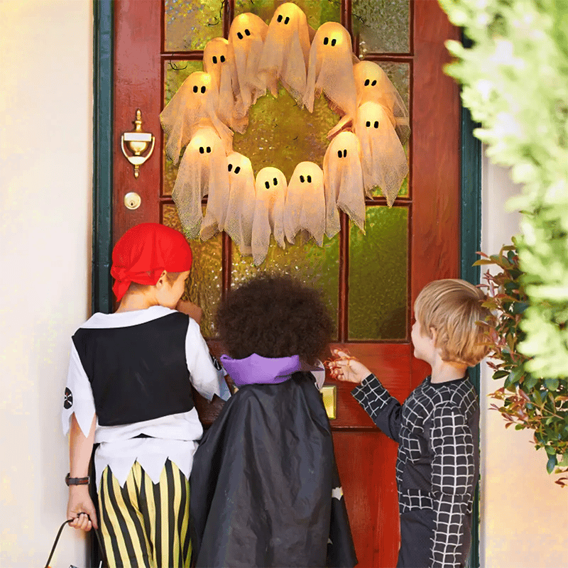 Turbo Cables – Eerie Illuminated Halloween Wreath
